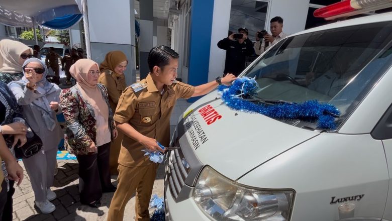Wali Kota Banjarmasin Luncurkan Program Ambulans dan Parkir Gratis di Seluruh Puskesmas