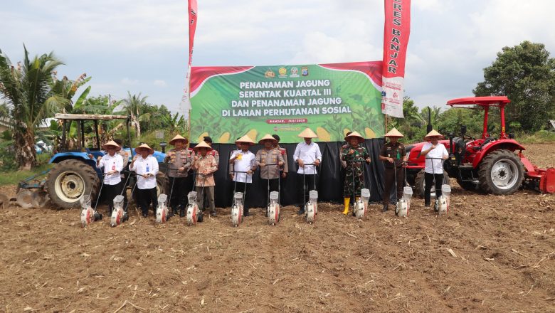 Dukung Swasembada Pangan, Polres Banjar Laksanakan Penanaman Jagung Serentak Kuartal III Tahun 2025