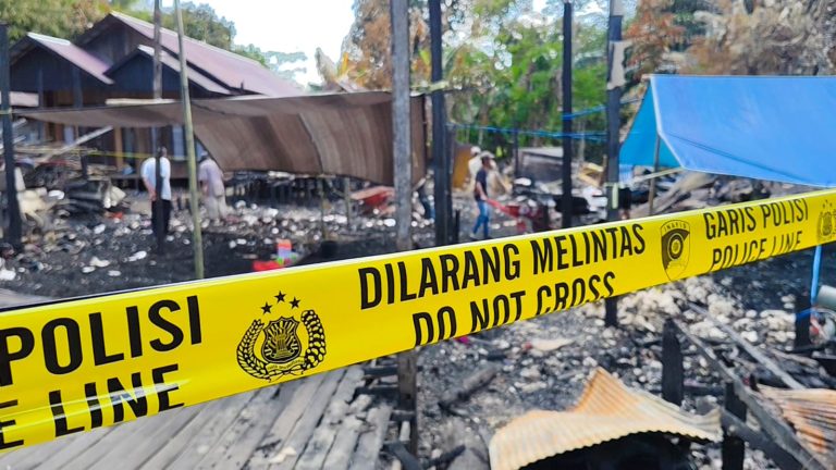 Pemerintah Kabupaten Banjar Salurkan Bantuan untuk Korban Kebakaran di Desa Kaliukan