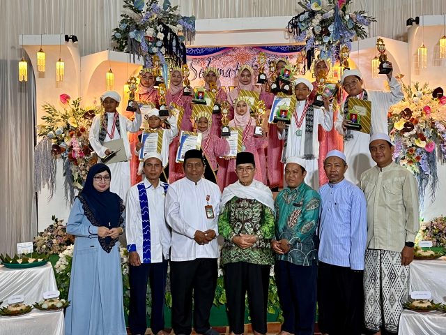 Khataman ke-38 dan Milad ke-36 TK/TPA BKPRMI Unit 002 Da’watul Khair