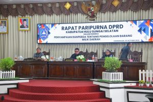 BUPATI HSS SAMPAIKAN RANPERDA PENGELOLAAN BARANG MILIK DAERAH WhatsApp Image 2025-10-21 at 10.26.51 (3)