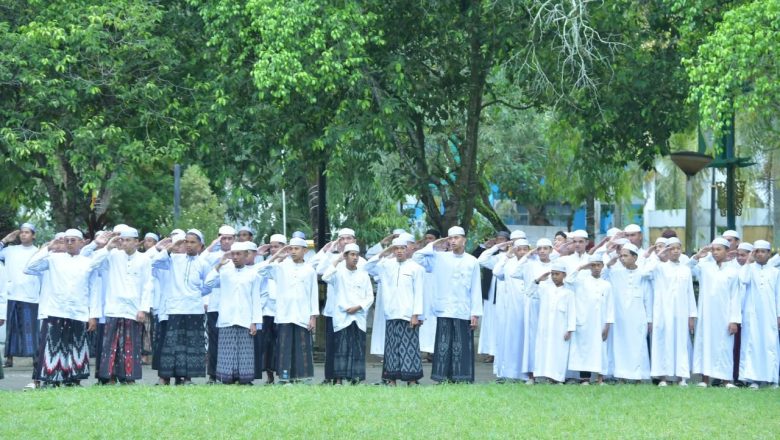 PERINGATAN HARI SANTRI NASIONAL TAHUN 2025, PERAN SANTRI DALAM PEMBANGUNAN DI HSS