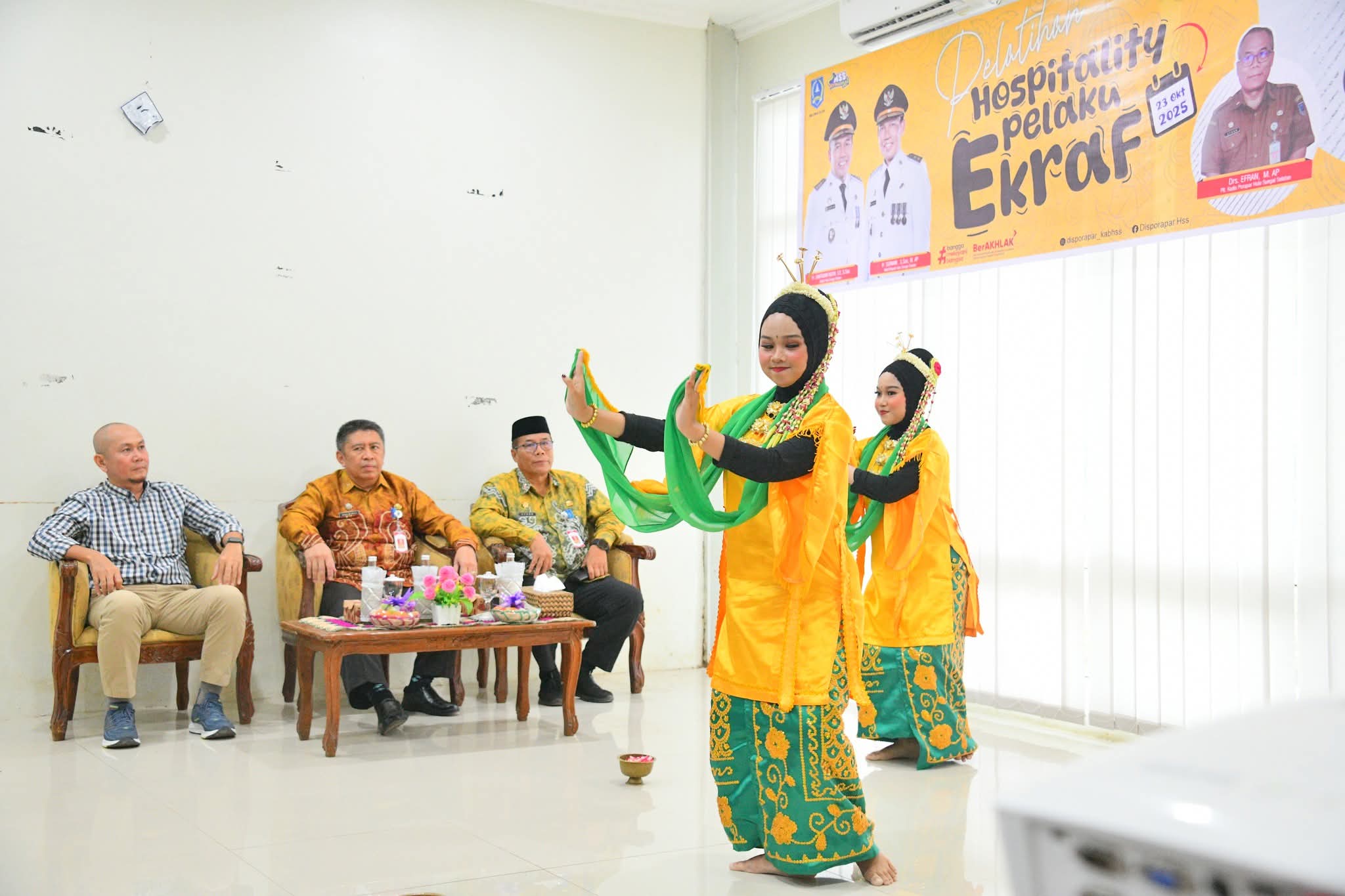 WhatsApp Image 2025-10-23 at 12.32.33 (1)