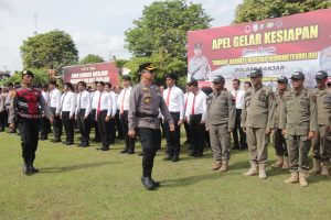 Polres Banjar Gelar Apel Kesiapsiagaan Tanggap Darurat Bencana Hidrometeorologi PHOTO-2025-11-05-14-59-54