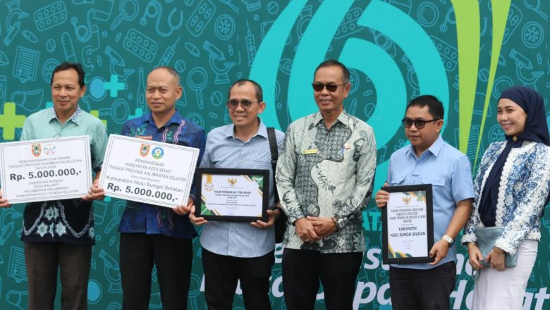 Desa Balanti Terima Penghargaan STBM Award Tingkat Provinsi Kal-Sel