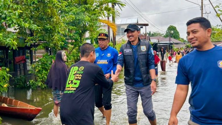 Bupati Banjar Tinjau Langsung Banjir di Desa Bincau, Air Mulai Surut 30–40 Sentimeter