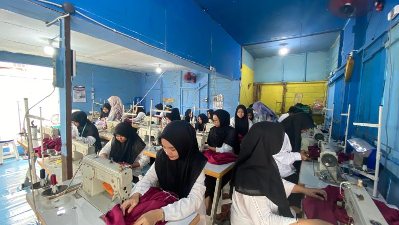 PEMBUKAAN PROGRAM PKK TATA BUSANA 2025, PKBM WARRAHMAH SIAP CETAK TENAGA TERAMPIL