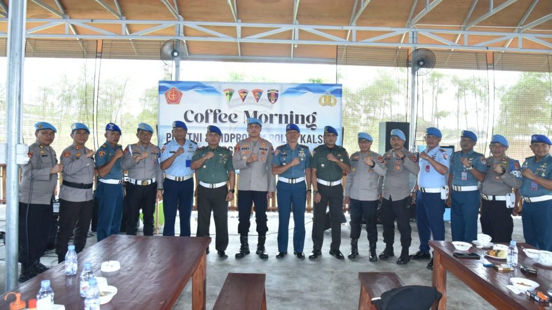 Bidpropam Polda Kalsel dan POM TNI Gelar Coffee Morning, Perkuat Sinergitas Menjelang Nataru