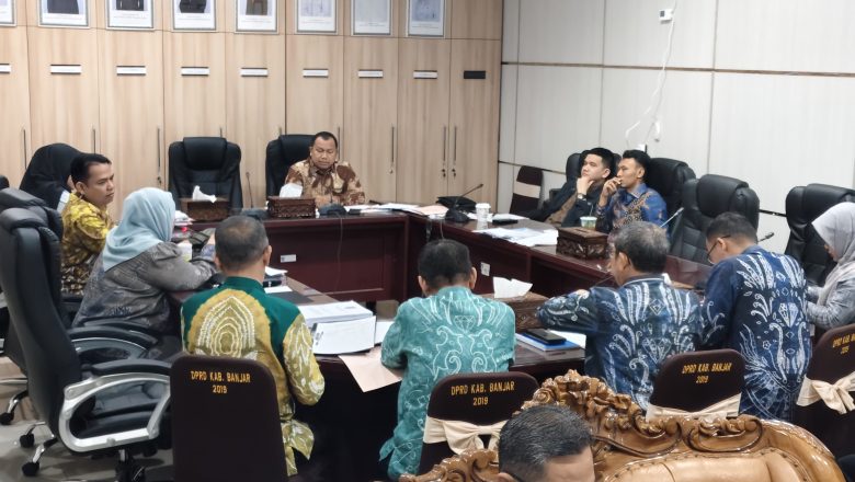 Pembahasan Penyertaan Modal PD Pasar Bauntung Batuah: 13 Pasar Diinventarisasi, 4 Tidak Potensial