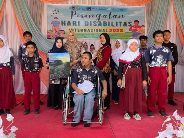Peringatan Hari Disabilitas Internasional di SLBN Kandangan, Siswa Tunjukkan Kreativitas Tanpa Batas