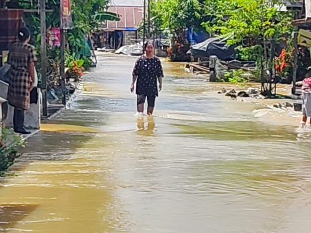 Banjir di Desa Pasar Jati Mulai Surut, Ratusan Rumah Masih Terendam Selama Enam Hari