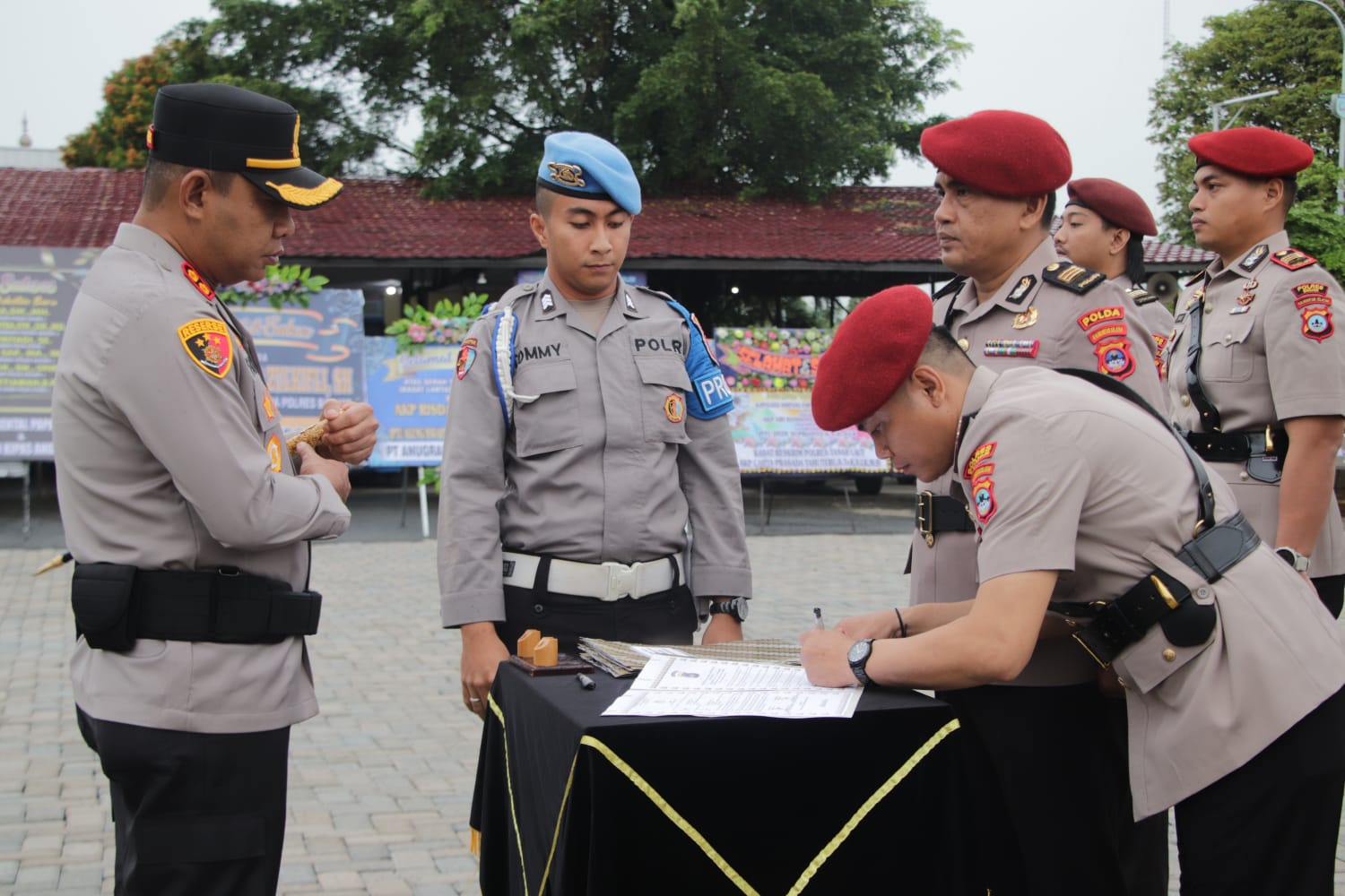 Kapolres Banjar Pimpin Sertijab Pejabat Utama dan Kapolsek Jajaran