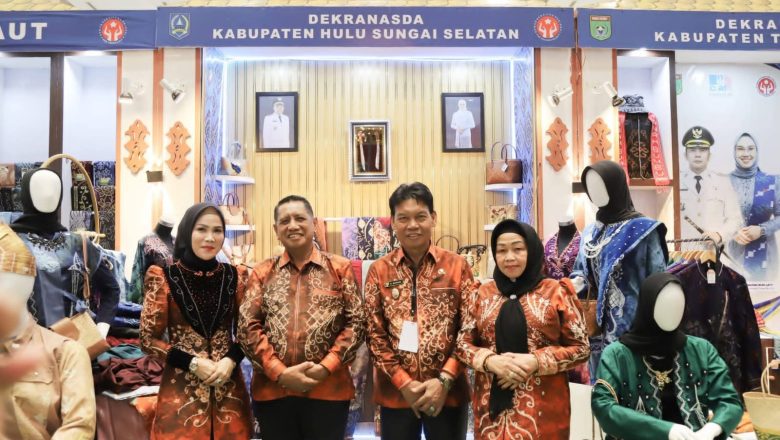 Karya Anak Banua Curi Perhatian di INACRAFT 2026, Dekranasda HSS Tuai Antusiasme Pengunjung