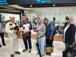 Tiba di Banten untuk HPN 2026, Kontingen PWI Kalsel Disambut Hangat di Bandara WhatsApp Image 2026-02-06 at 18.55.05 (1)