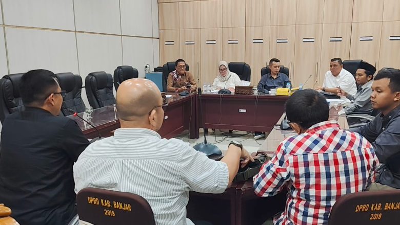 Komisi IV DPRD Banjar Gelar RDP Terkait Renovasi Lapangan Tenis