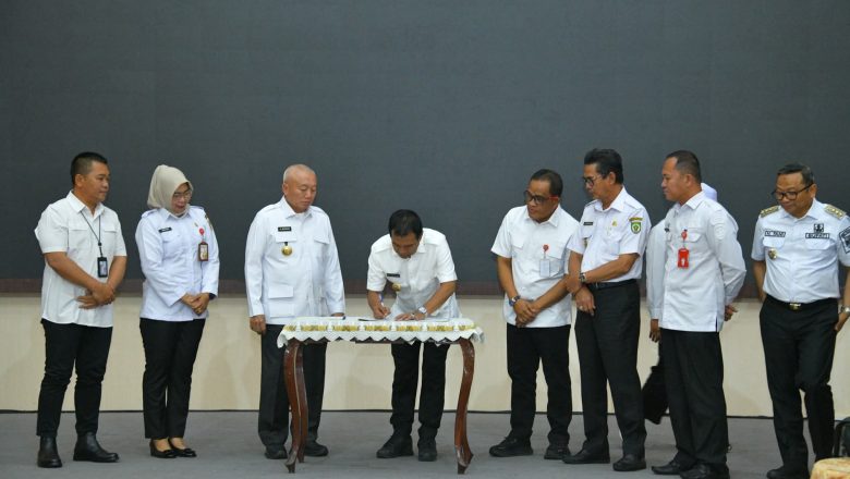 Enam Kepala Daerah Sepakati Program Terpadu Pengendalian Banjir Banua Enam