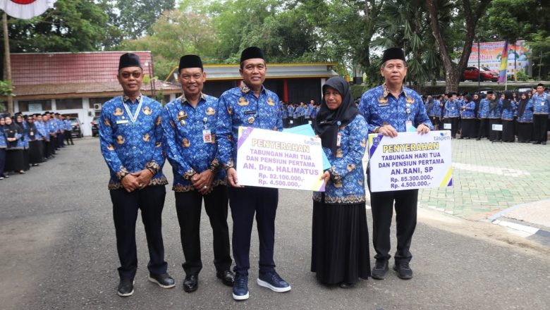 Penghargaan Ombudsman Jadi Momentum, Bupati HSS Minta ASN Terus Berinovasi