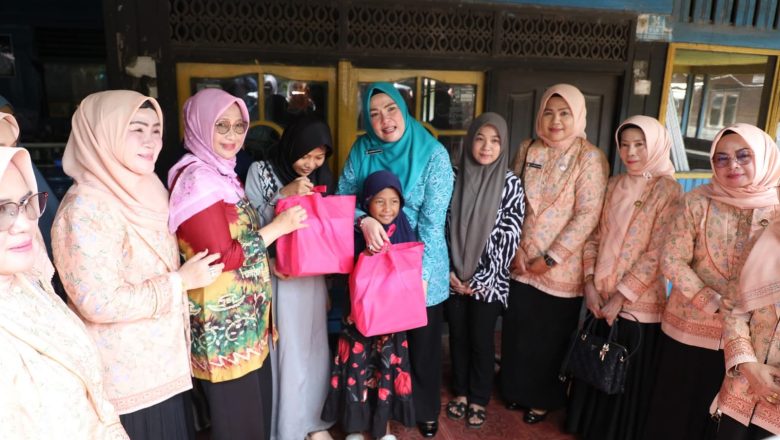 Gerakan Remaja Keluarga Berkualitas Diluncurkan di HSS, DWP Kalsel Fokus Cegah Stunting