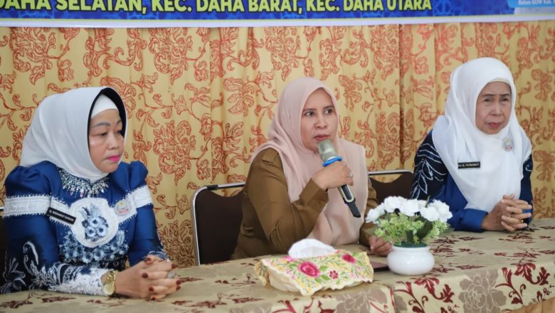 GOW HSS Salurkan 75 Paket Sembako untuk Lansia dan Warga Kurang Mampu di Wilayah Daha