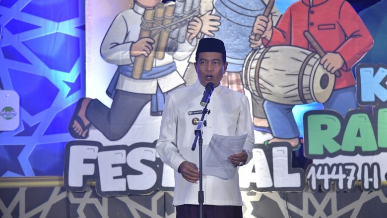 Rasyid Asal Kabupaten Banjar Raih Juara Lomba Madihin Kreatif se-Kalsel di HSS