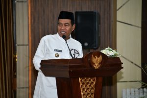 Bupati HSS Beri Motivasi Mahasiswa Lewat Akronim CIUM, KATUPAT, dan PUAS saat Buka Bersama WhatsApp Image 2026-03-19 at 15.41.10