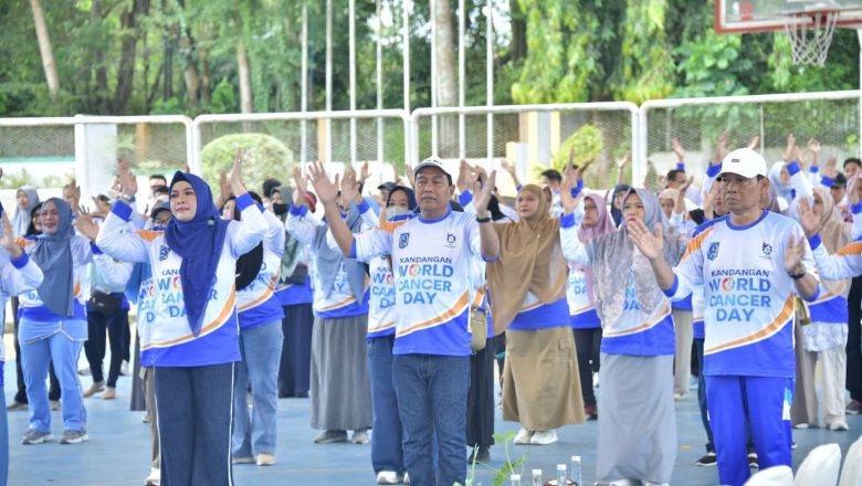 Senam, Edukasi, dan Bazar Warnai World Cancer Day di Kandangan