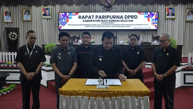 DPRD HSS Sampaikan Rekomendasi LKPJ 2025, Bupati Siap Benahi Tata Kelola