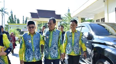 Bupati HSS Hadiri HUT ke-74 HSU, Soroti Pentingnya Sinergi Antar Daerah