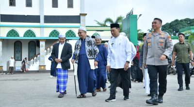 Ratusan Santriwati MDT HSS Diwisuda, Wabup Tekankan Pentingnya Akhlak