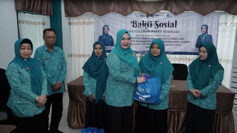 500 Paket Sembako Disalurkan untuk Kader PKK dan Pendidik PAUD di HSS