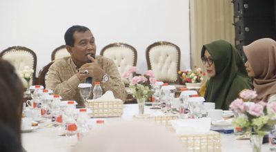 Bupati HSS Terima Audiensi Dokter Internship, Tekankan Pengabdian dan Pelayanan Humanis