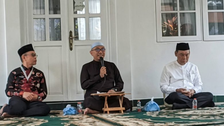 Wabup dan Sekda HSS Hadiri Pengajian Rutin dan Khataman Al-Qur’an di Setda