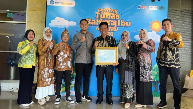 Pemkab HSS Raih Penghargaan Nasional Revitalisasi Bahasa Daerah