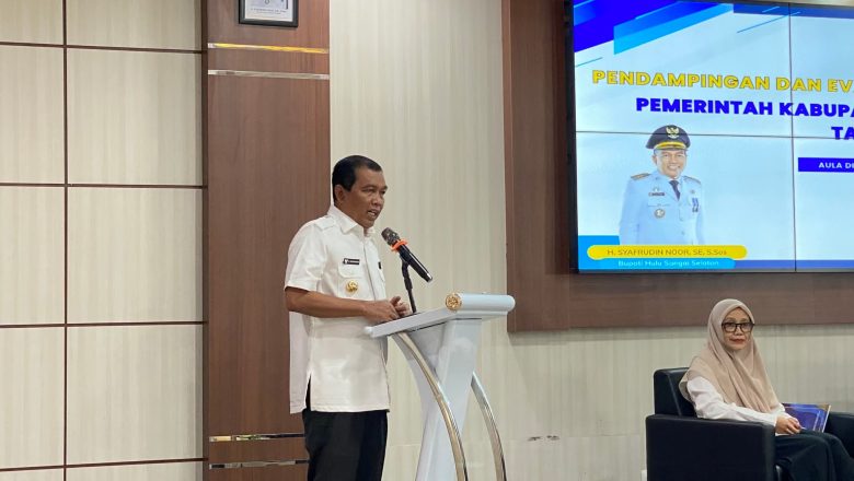 Bupati HSS Fokus Tingkatkan Umur Harapan Hidup dalam Rapat Evaluasi Pembangunan