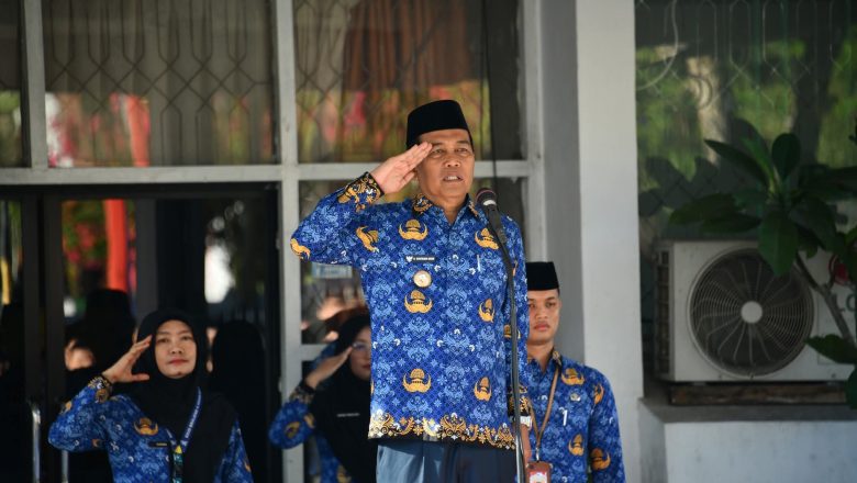 Bupati HSS Tekankan Percepatan Pembangunan, Desa Berprestasi Terima Penghargaan