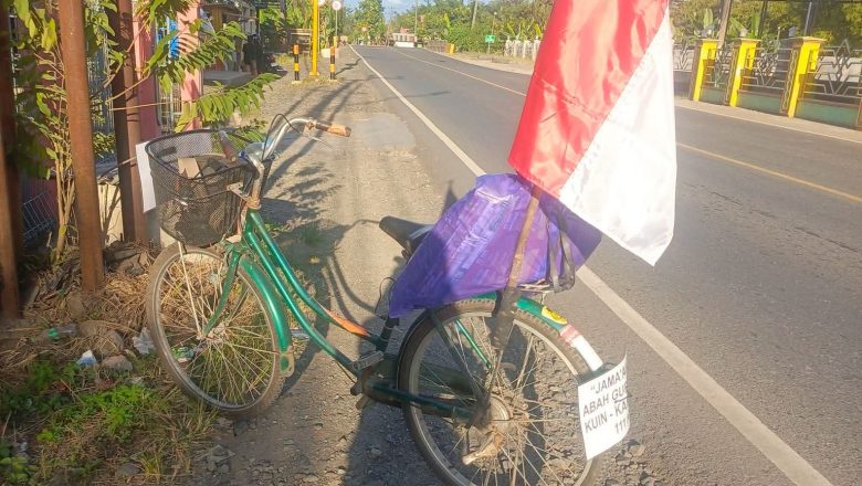 Berbekal Rp50 Ribu dan Air Mineral, Warga Kuin Gowes Seorang Diri ke Haulan Guru Kapuh