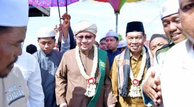 Wabup HSS Hadiri Haul Ke-63 Datu Bajayau, Ribuan Jemaah Padati Daha Barat