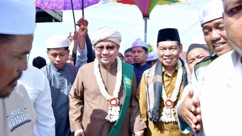 Wabup HSS Hadiri Haul Ke-63 Datu Bajayau, Ribuan Jemaah Padati Daha Barat