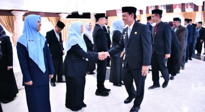 Wabup HSS Lantik 25 Pejabat, Tekankan Pelayanan Cepat dan Budaya Kerja Kolaboratif