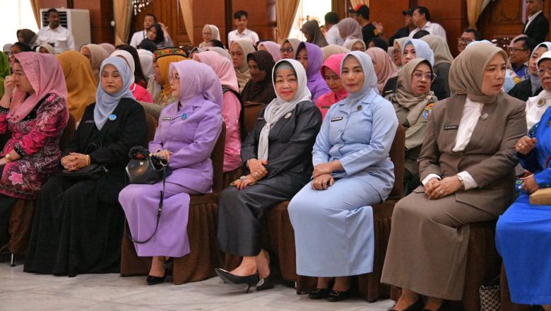 Ketua GOW HSS Hadiri Pelantikan BKOW Kalsel, Perkuat Sinergi Organisasi Perempuan