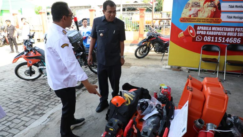 Hadapi Puncak Kemarau, HSS Perkuat Kesiapsiagaan Karhutla dengan Bantuan Peralatan BNPB