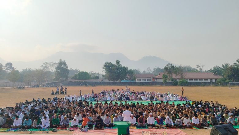 Kemarau Ekstrem, Lebih dari 600 Jamaah Gelar Salat Istisqa di Bukit Raya