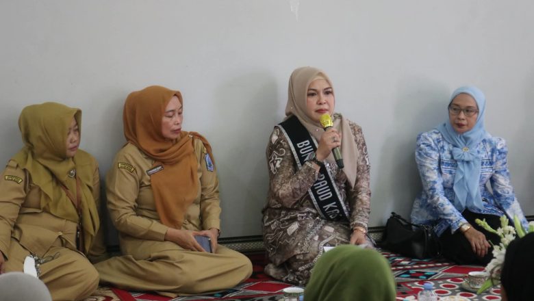 Bunda PAUD HSS Serahkan Bantuan PKH, Dorong Pemenuhan Hak Anak Sejak Dini