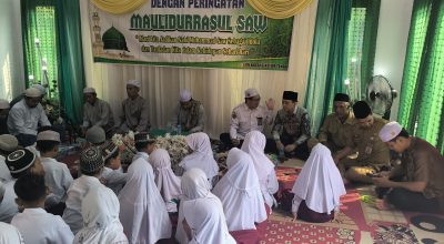 Maulid Nabi di SDN Batang Kulur Tengah, Ustaz Amrul Mu’min Ajak Murid Teladani Sunnah Rasul