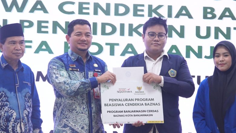 Sinergi BAZNAS Banjarmasin dan UPZ Bank Kalsel Salurkan Beasiswa Pendidikan