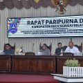 Eksekutif Jawab Pandangan Fraksi DPRD HSS, Ranperda Pilkades Masuk Tahap Penyempurnaan