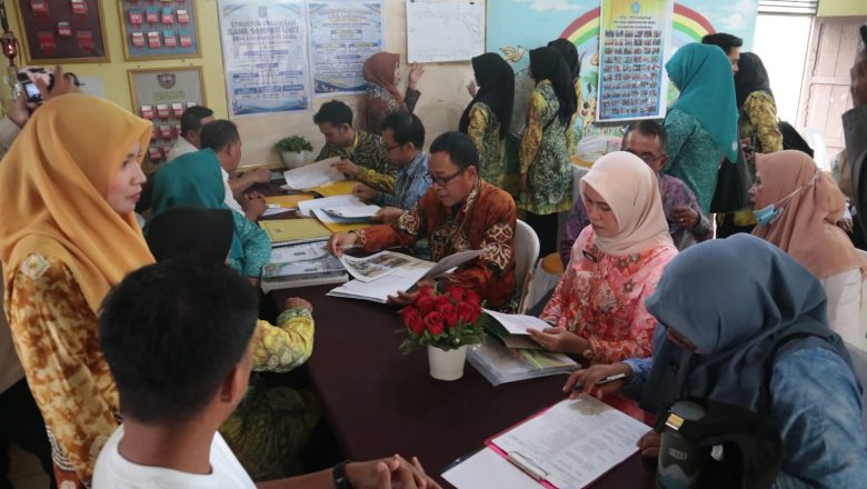 Bupati HSS Dorong Sanitasi Berkelanjutan, Angka Stunting Turun Jadi 19,8 Persen