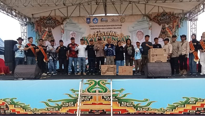 Wakili Bupati, Sekda HSS Buka Festival Kalayangan Dandang 2026