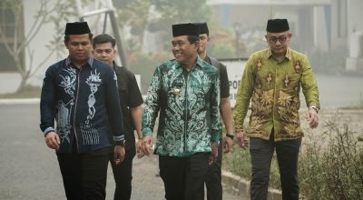 Pengukuhan Dewan Hakim MTQ ke-52 HSS, Bupati Tekankan Penilaian yang Adil dan Objektif